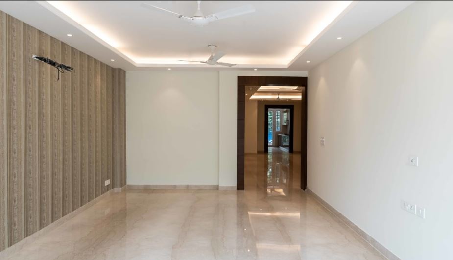 Residential Floor Sale DLF Phase 5 Gurgaon