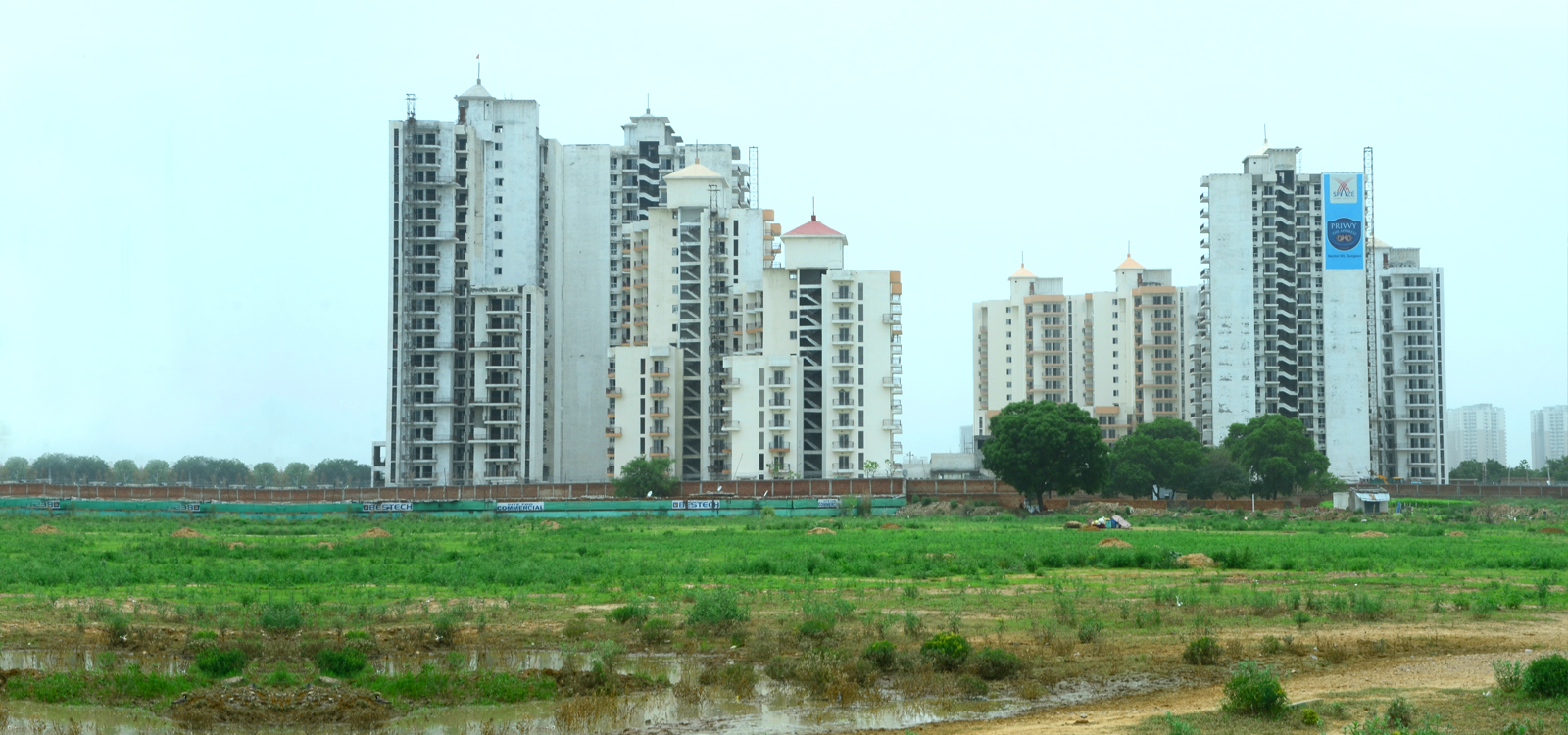 Spaze Privvy The Address Apartment Sale Sector 93 Gurgaon