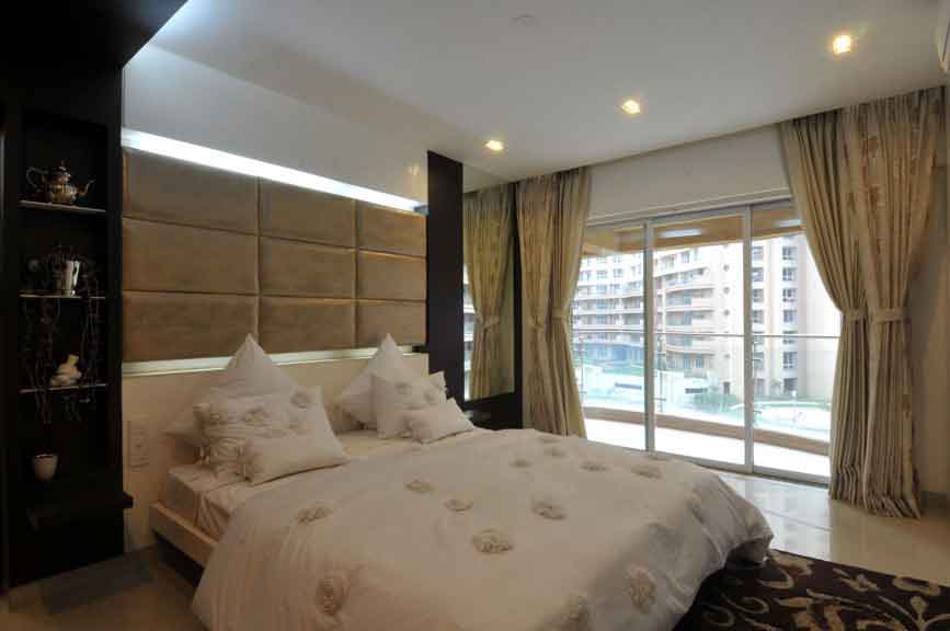 1 Bhk First Floor Rent Dlf phase 4 Gurgaon