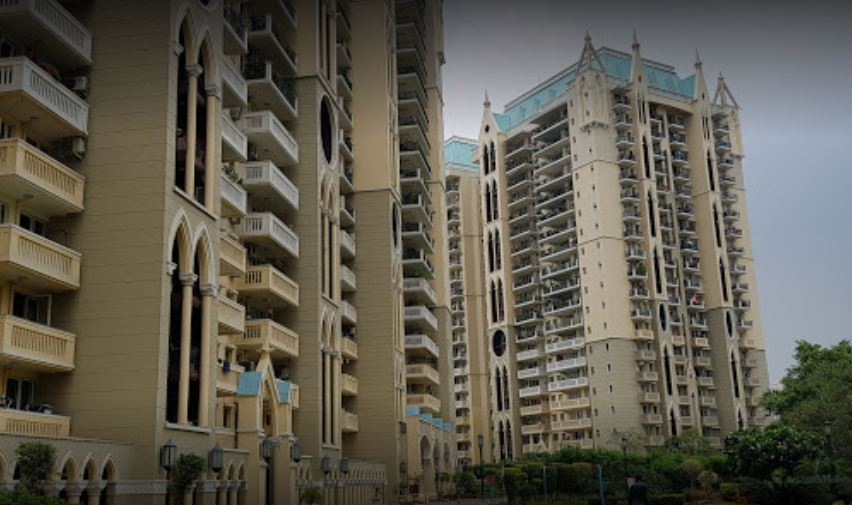 Middle Floor Flat Rent DLF Westend Heights DLF Phase 5 Gurgaon